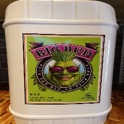 Big Bud Liquid 4L 植物肥料 Amazon.co.jp: Big Bud Liquid 4L Fertilizer for Blooming